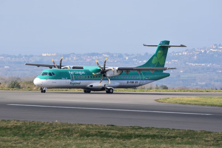 Is-Aer-Lingus-part-of-Oneworld